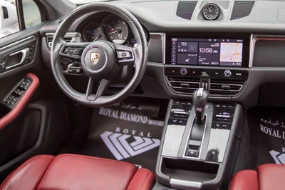 Porsche Macan STANDARD STD 2023 GCC specs-7