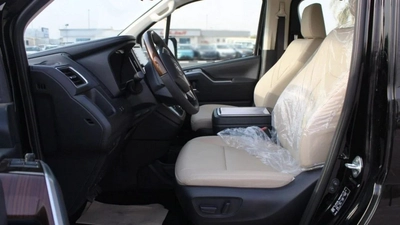 Toyota Granvia TOYOTA GRANVIA 2.8L WAGON 6 SEATS AT WG3-14