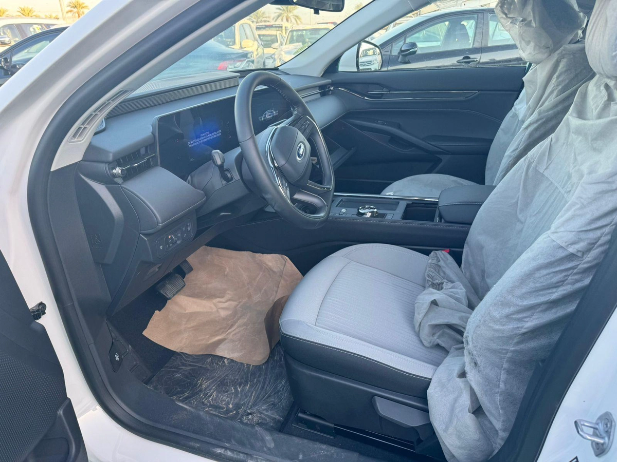 New 2024 Ford Taurus-3-3