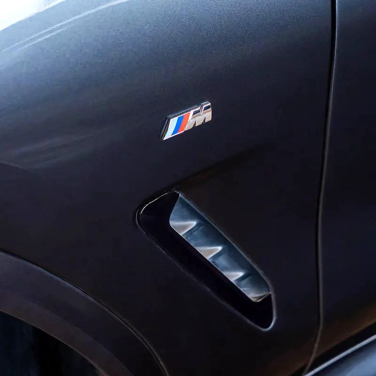 AED 2,586 P.M • 0% Downpayment • X3 xDrive 30i M-Sport • Agency Warranty And Service Package-8-8