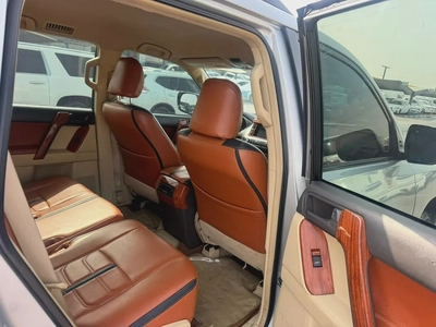 Toyota Prado 2014 silver color GCc Calen car-8