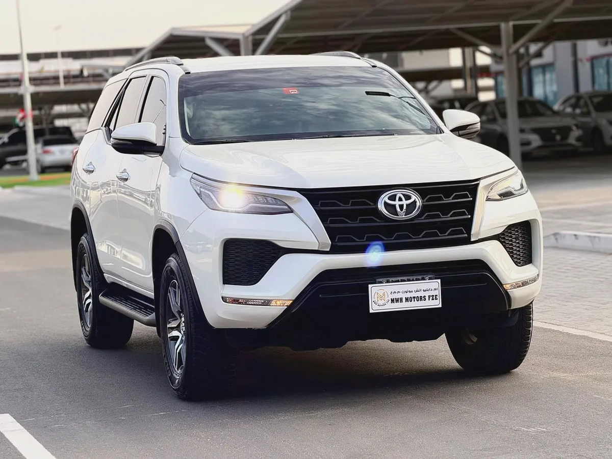 Toyota Fortuner EXR 2022 - GCC Specs - Excellent Condition-3-3