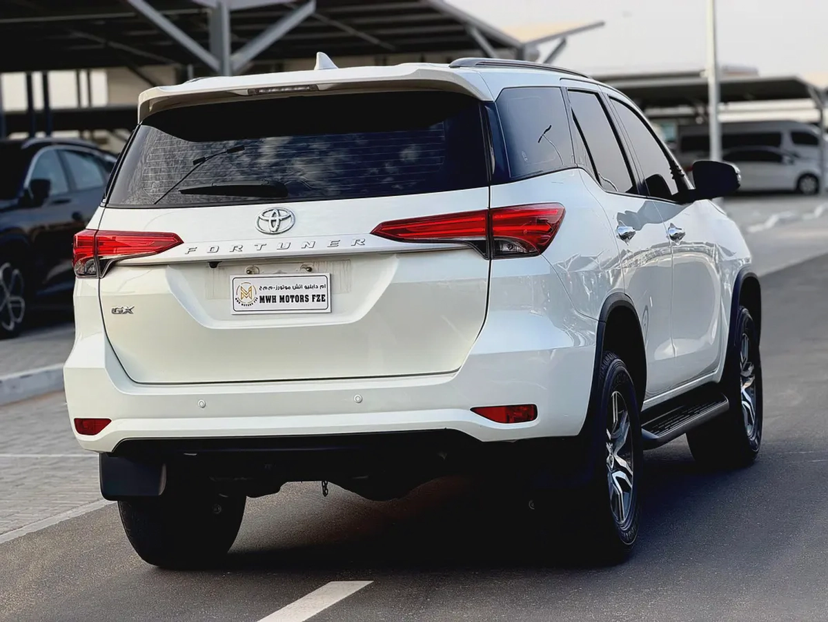 Toyota Fortuner EXR 2022 - GCC Specs - Excellent Condition-5-5