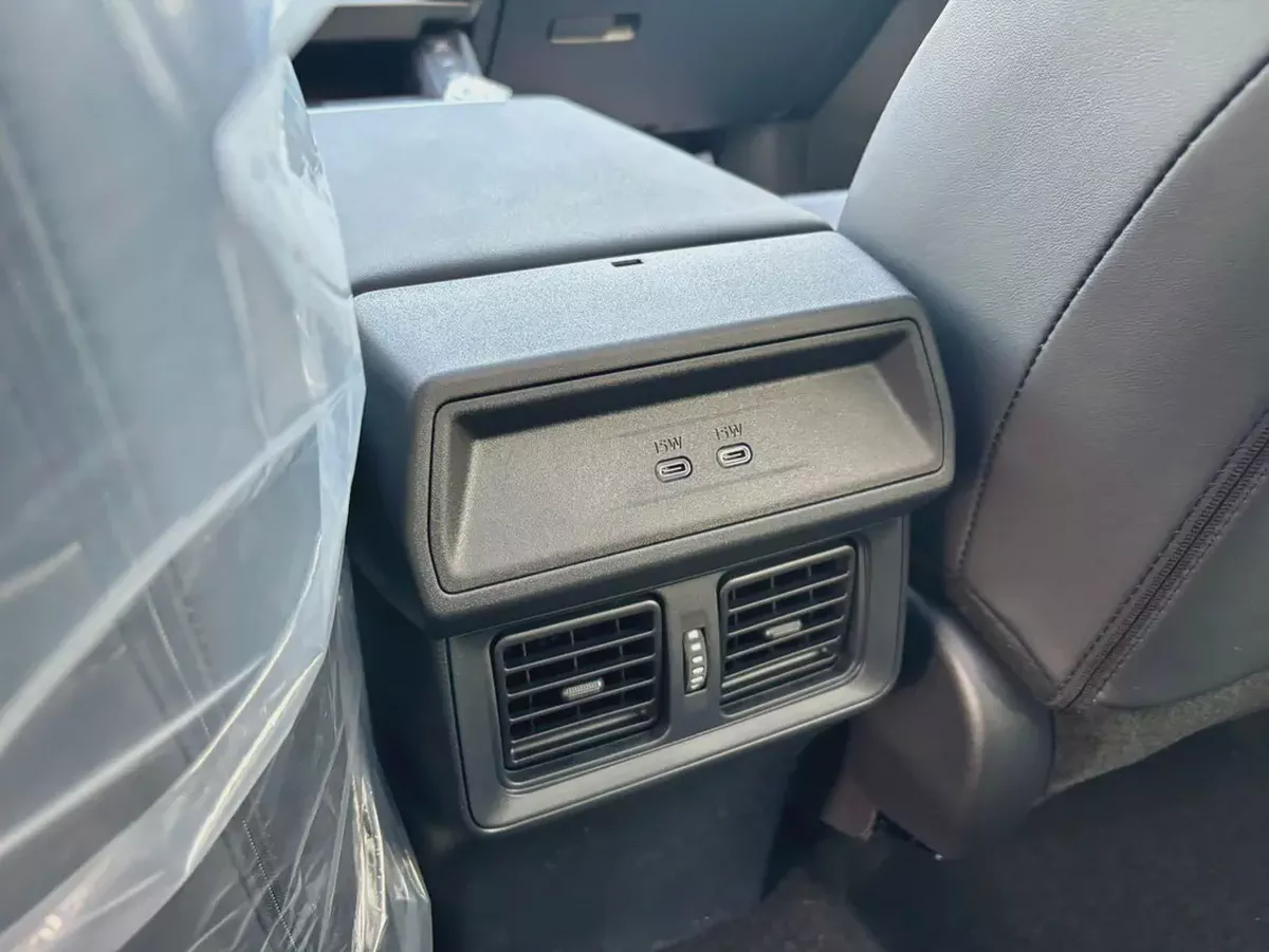 2026 Toyota RAV4 VXR GCC Specs - Brand New Condition-10-10