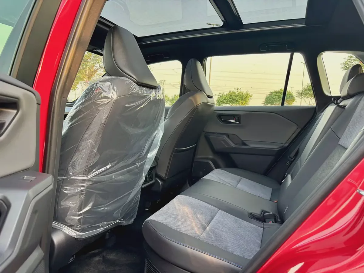 2026 Toyota RAV4 VXR GCC Specs - Brand New Condition-6-6