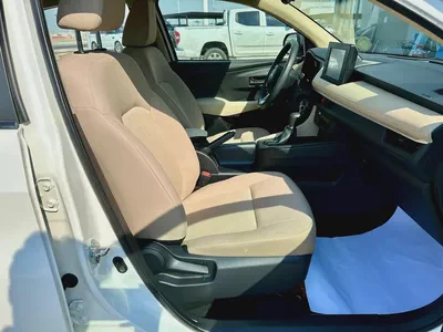 690-Monthly l GCC l Camera, GPS l Accident Free-8