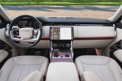 8,421 P.M |  Range Rover SE P400 | 0% Downpayment | 2028 WARRANTY/SERVICE!-7