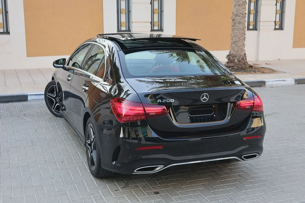 A200 AMG - GCC SPECS - UNDER WARRANTY / SERVICE CONTRACT 105,000 KM FROM GARGASH - ACCIDENT FREE -