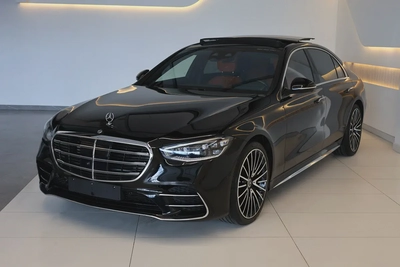 S500 4MATIC - GCC SPECS - WARRANTY / SERVICE 105,000 KM GARGASH - ACCIDENT FREE - EXCELENT CONDITION-2