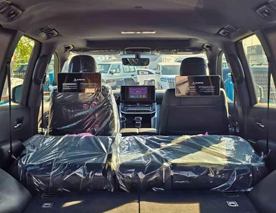 Toyota Land Cruiser GXR TWIN TURBO /3.5L V6 PETROL/REAR ENTERTAINMENT SCREEN /SUNROOF/FRONT PWR SEATS (CODE#GXR3M2)-13