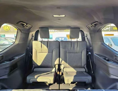 Toyota Land Cruiser GXR TWIN TURBO /3.5L V6 PETROL/REAR ENTERTAINMENT SCREEN /SUNROOF/FRONT PWR SEATS (CODE#GXR3M2)-19