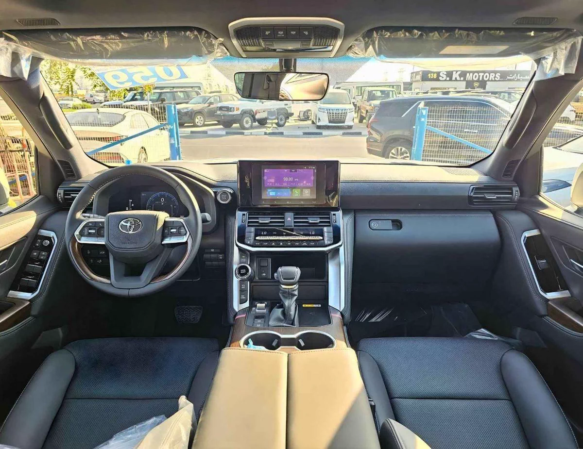 Toyota Land Cruiser GXR TWIN TURBO /3.5L V6 PETROL/REAR ENTERTAINMENT SCREEN /SUNROOF/FRONT PWR SEATS (CODE#GXR3M2)-14-0