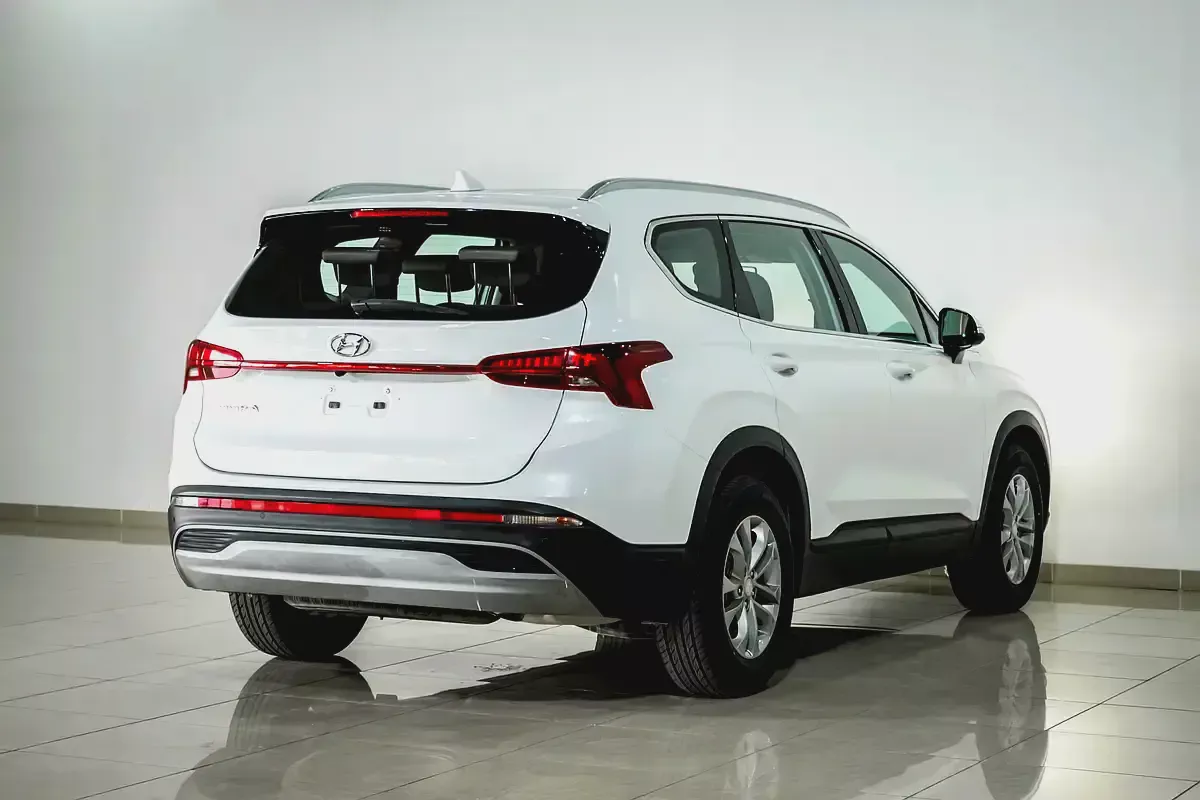 1 YEAR / 20,000 KM WARRANTY | 7 SEATER 2.5  | GCC | AED 1050 PM-3-3