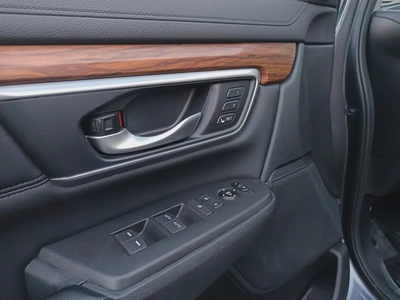Honda CR-V Touring 2017 Canadian Specs-10