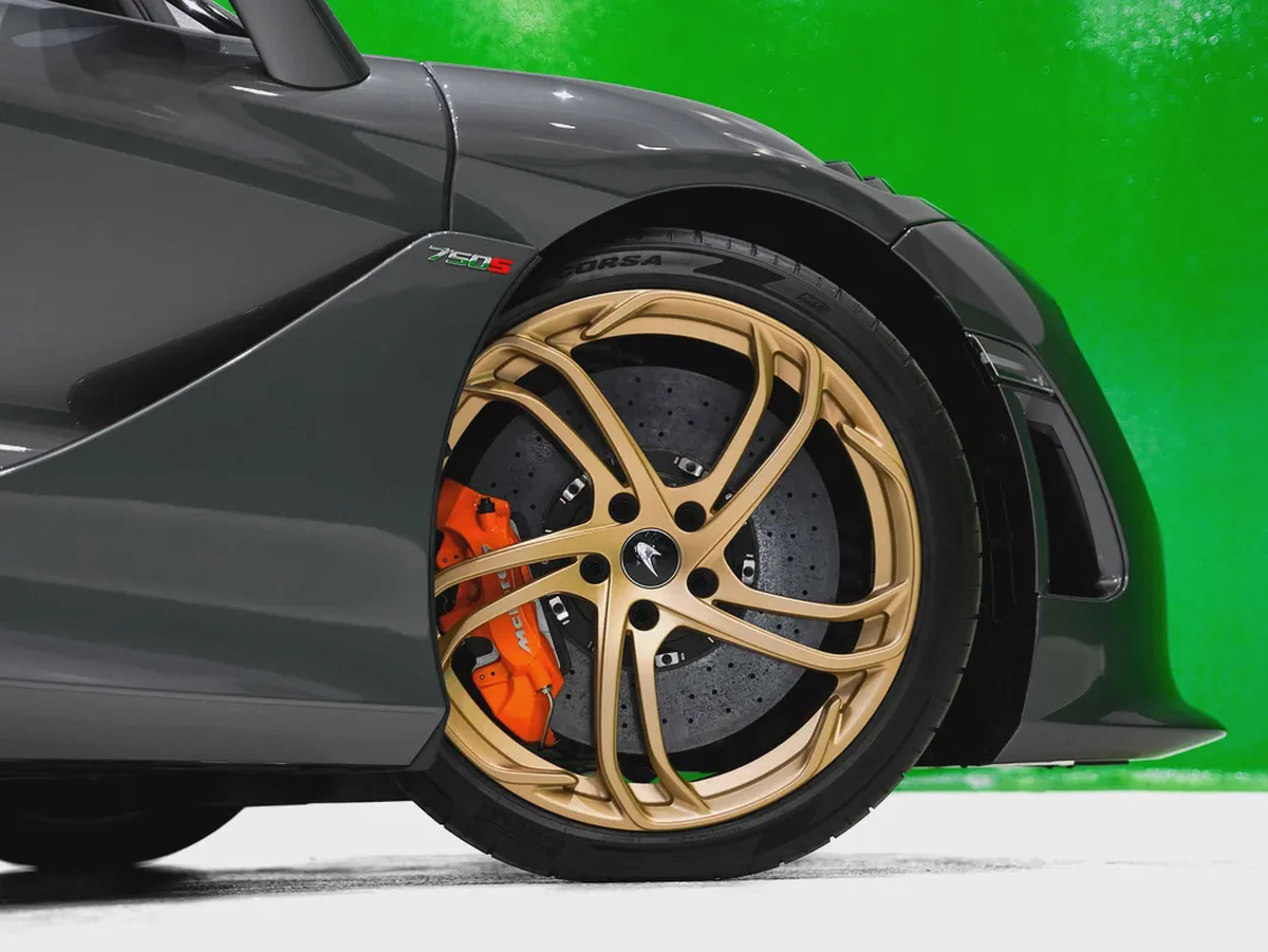 BRAND NEW 750S SPIDER PERFORMANCE UNDER FREE CONTRACT SERVICE AND WARRANTY-SWAP YOUR CAR AND GRAB IT-6-6