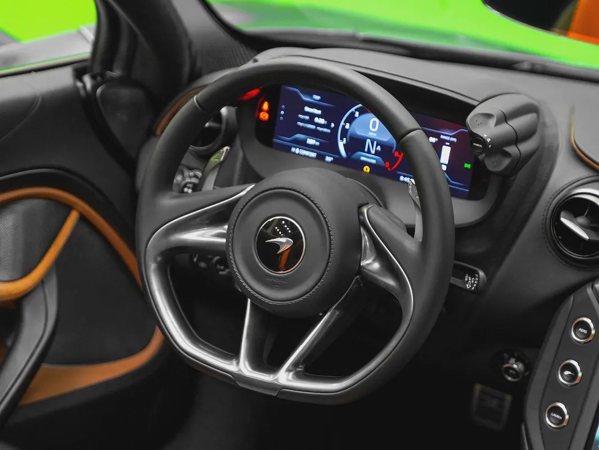 BRAND NEW 750S SPIDER PERFORMANCE UNDER FREE CONTRACT SERVICE AND WARRANTY-SWAP YOUR CAR AND GRAB IT-8-8