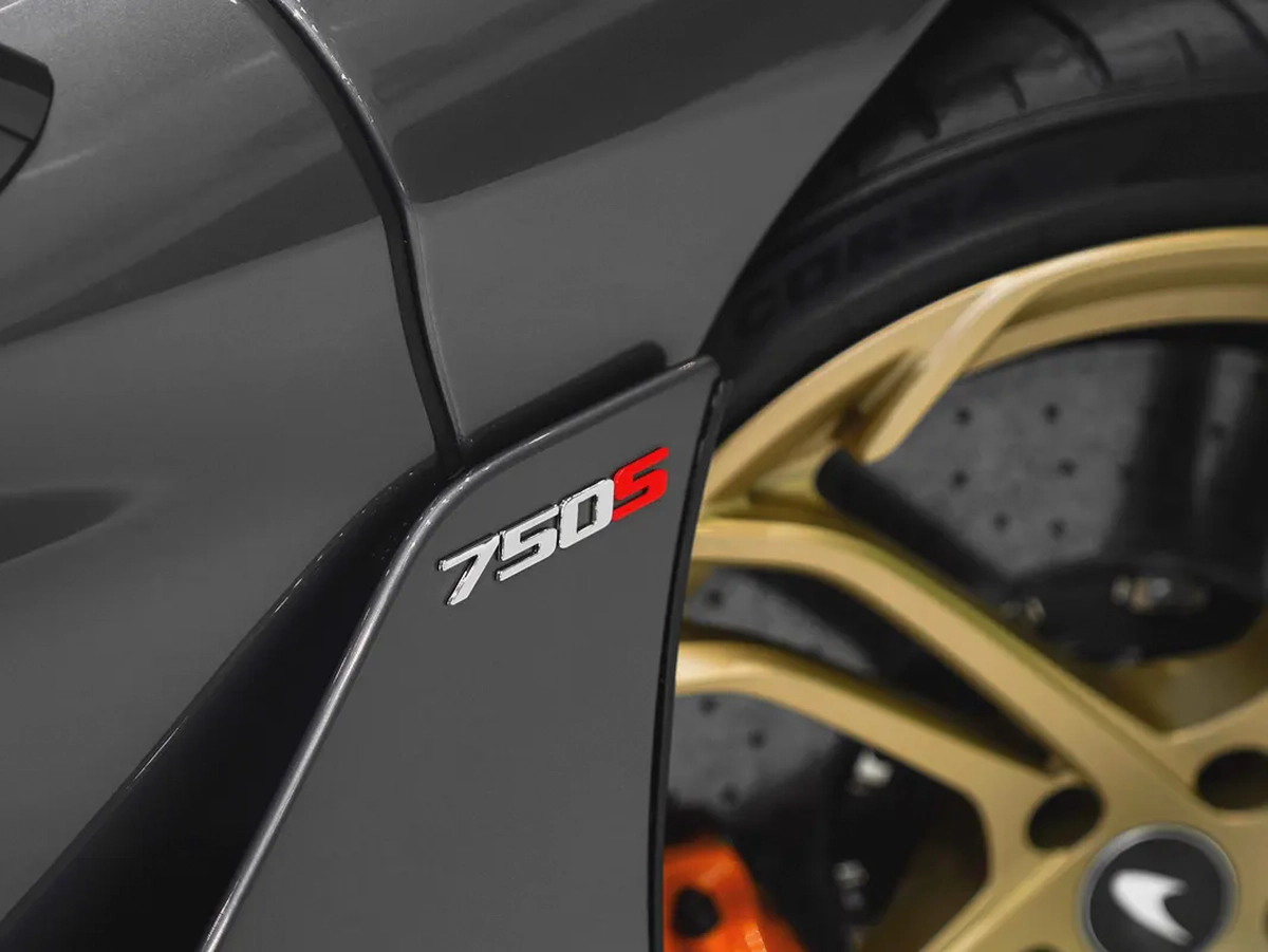 BRAND NEW 750S SPIDER PERFORMANCE UNDER FREE CONTRACT SERVICE AND WARRANTY-SWAP YOUR CAR AND GRAB IT-18-18