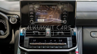 Toyota Land Cruiser TOYOTA LAND CRUISER LC300 GXR 4.0P AT MY2025-12