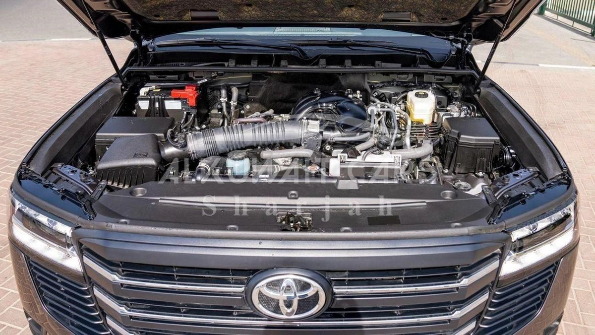 Toyota Land Cruiser TOYOTA LAND CRUISER LC300 GXR 4.0P AT MY2025-18-0
