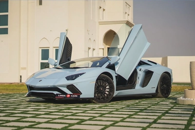 Lamborghini Aventador 2018-0