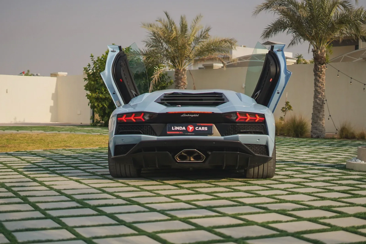 Lamborghini Aventador 2018-22-22