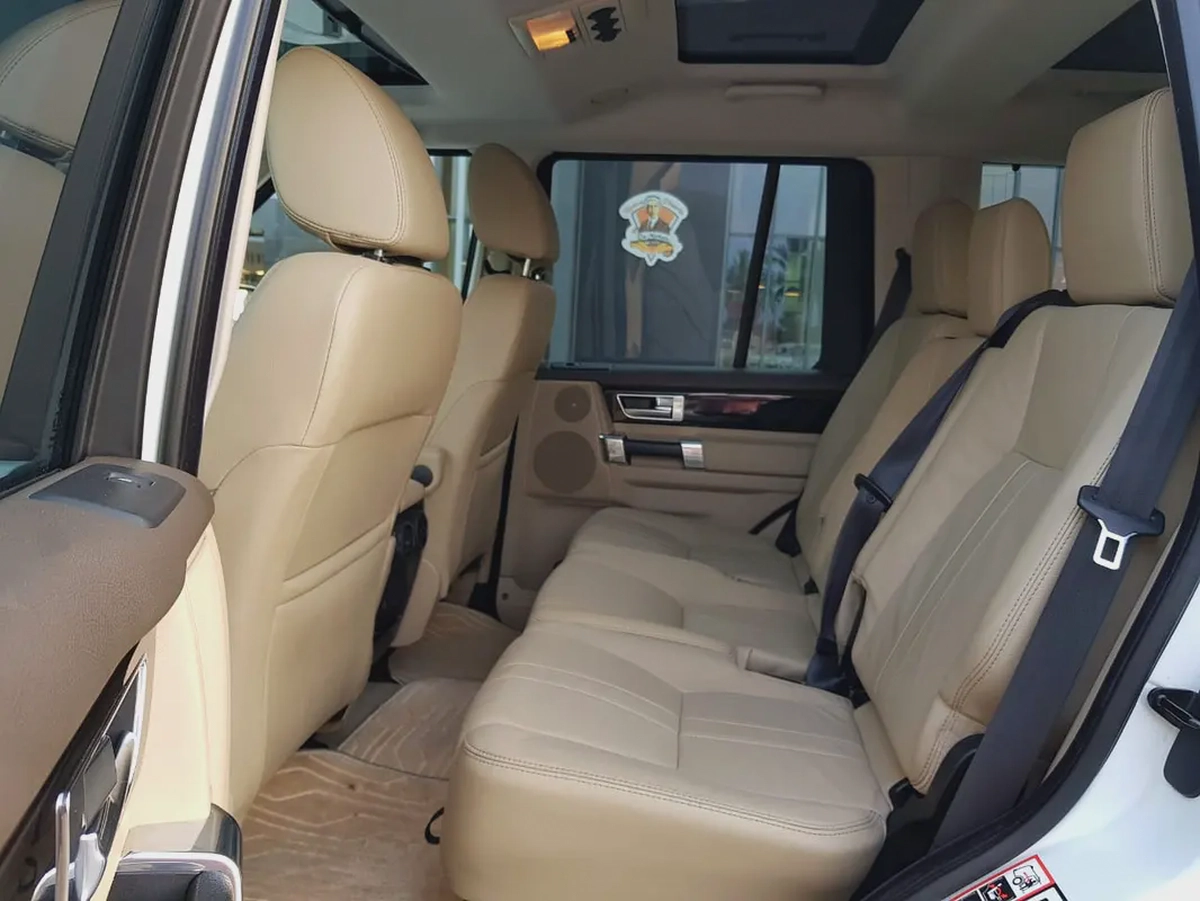 2015-Land Rover LR4 HSE-Excellent Condition-Full Service History-10-10