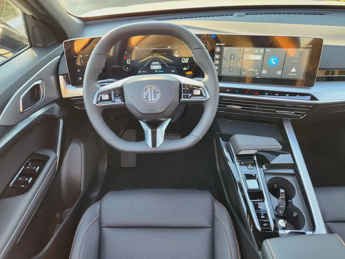 MG One - GCC Specs - 2025 - Brand New-11-11