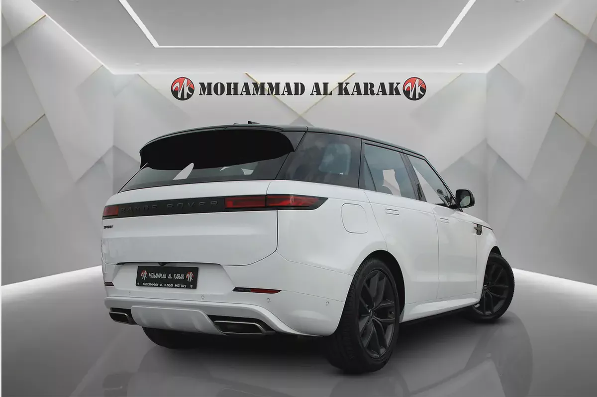 RANGE ROVER SPORT DYNAMIC 2024 - GCC - ALTAYER WARRANTY - FULLY LOADED - AMAZING CONDITION-3-3