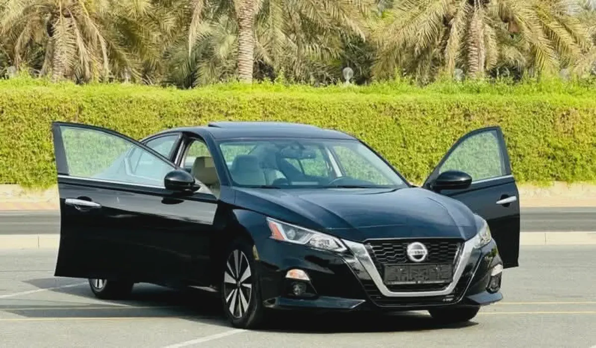 Nissan Altima  2022 GCC Specs Cash, Bank  Inhouse financa availble - Excellent Condition-5-5