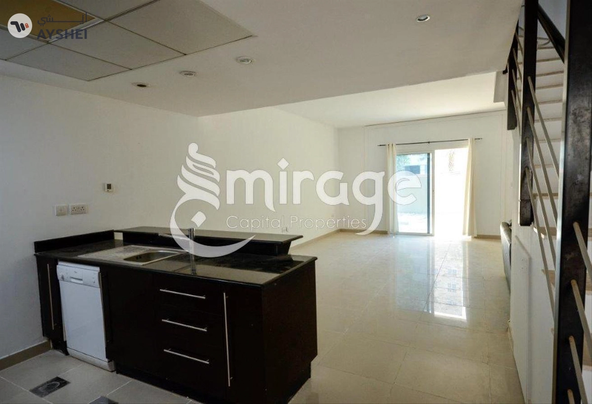 TOWNHOUSE FOR SALE IN ARABIAN STYLE, AL REEF VILLAS