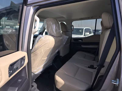 TOYOTA PRADO ADVENTURE 2026 – SILVER EXTERIOR-6