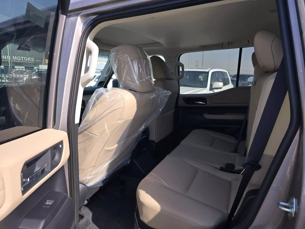 TOYOTA PRADO ADVENTURE 2026 – SILVER EXTERIOR-6-6