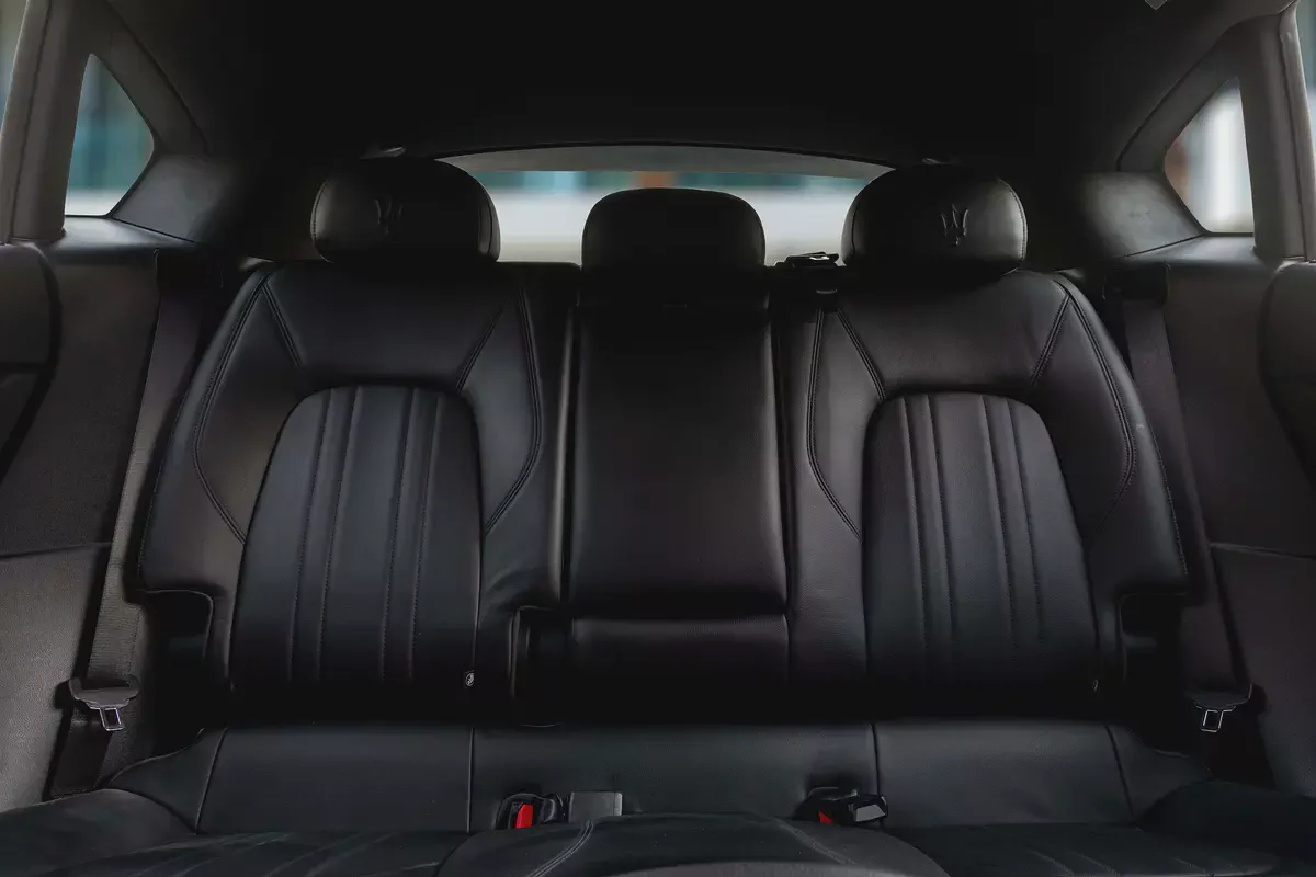 3,095 P.M |  GT Hybrid | 0% Downpayment | Maserati Service History | Under Warranty-11-11