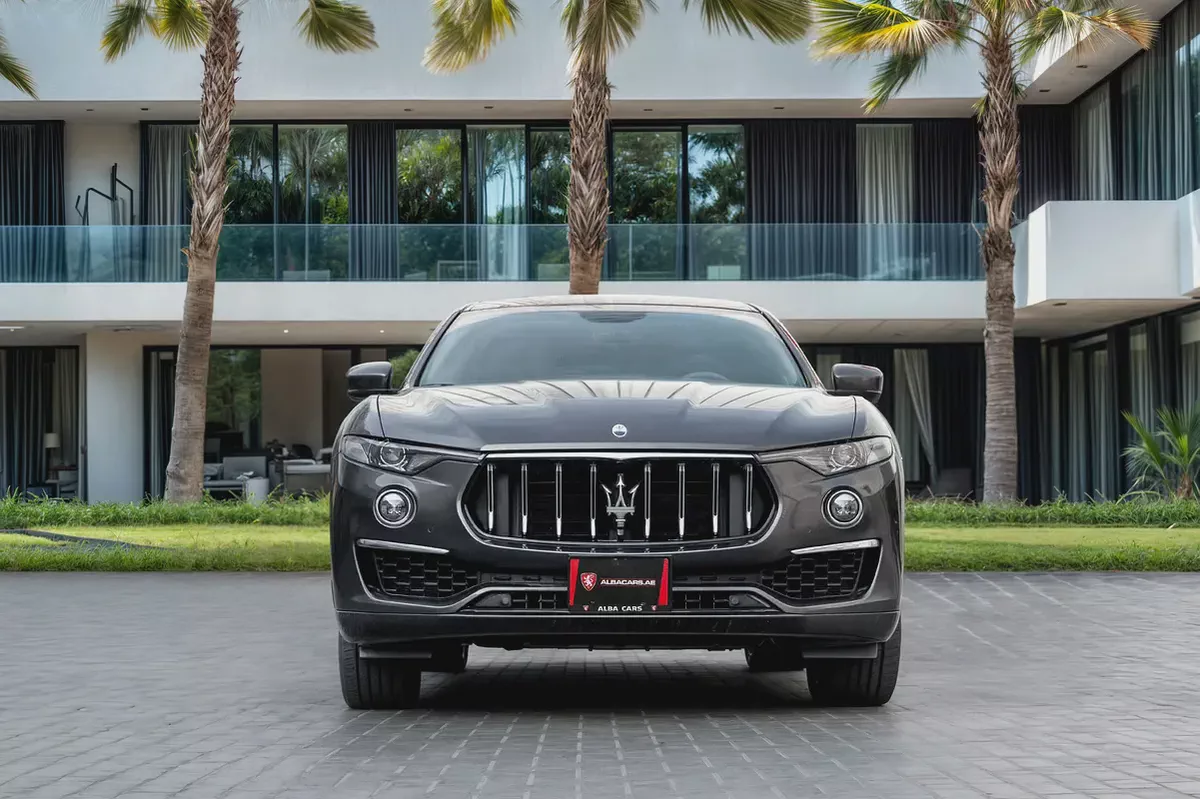 3,095 P.M |  GT Hybrid | 0% Downpayment | Maserati Service History | Under Warranty-3-3