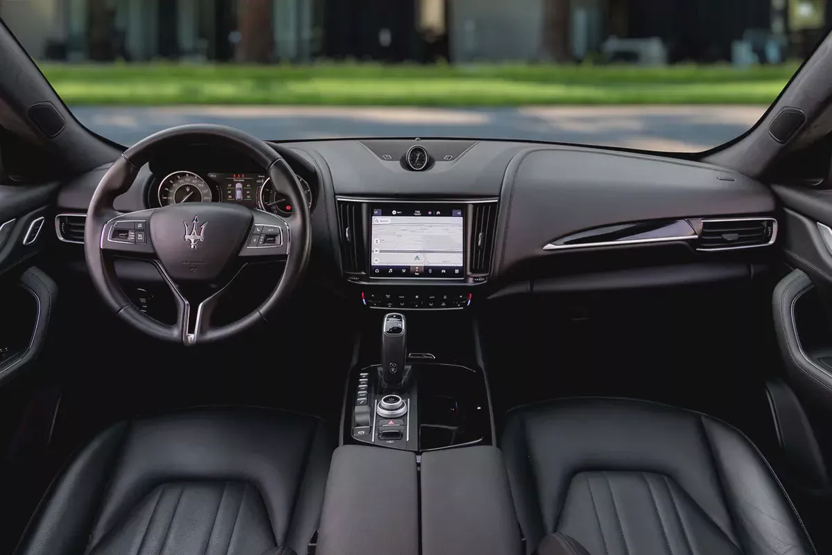 3,095 P.M |  GT Hybrid | 0% Downpayment | Maserati Service History | Under Warranty-7-7