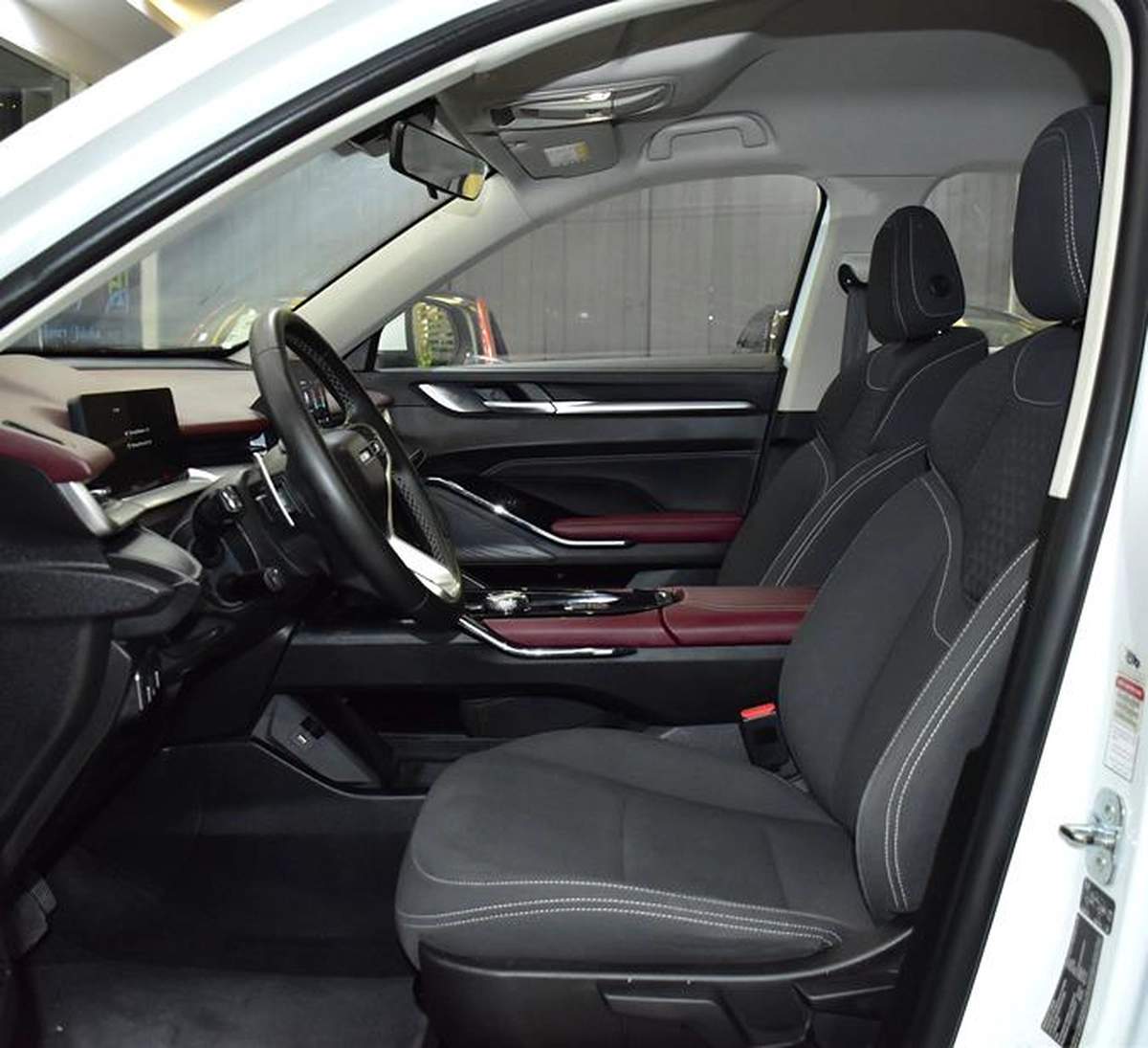 Haval H6 2.0 GDiT ( 2024 Model ) in Whit...-7-7