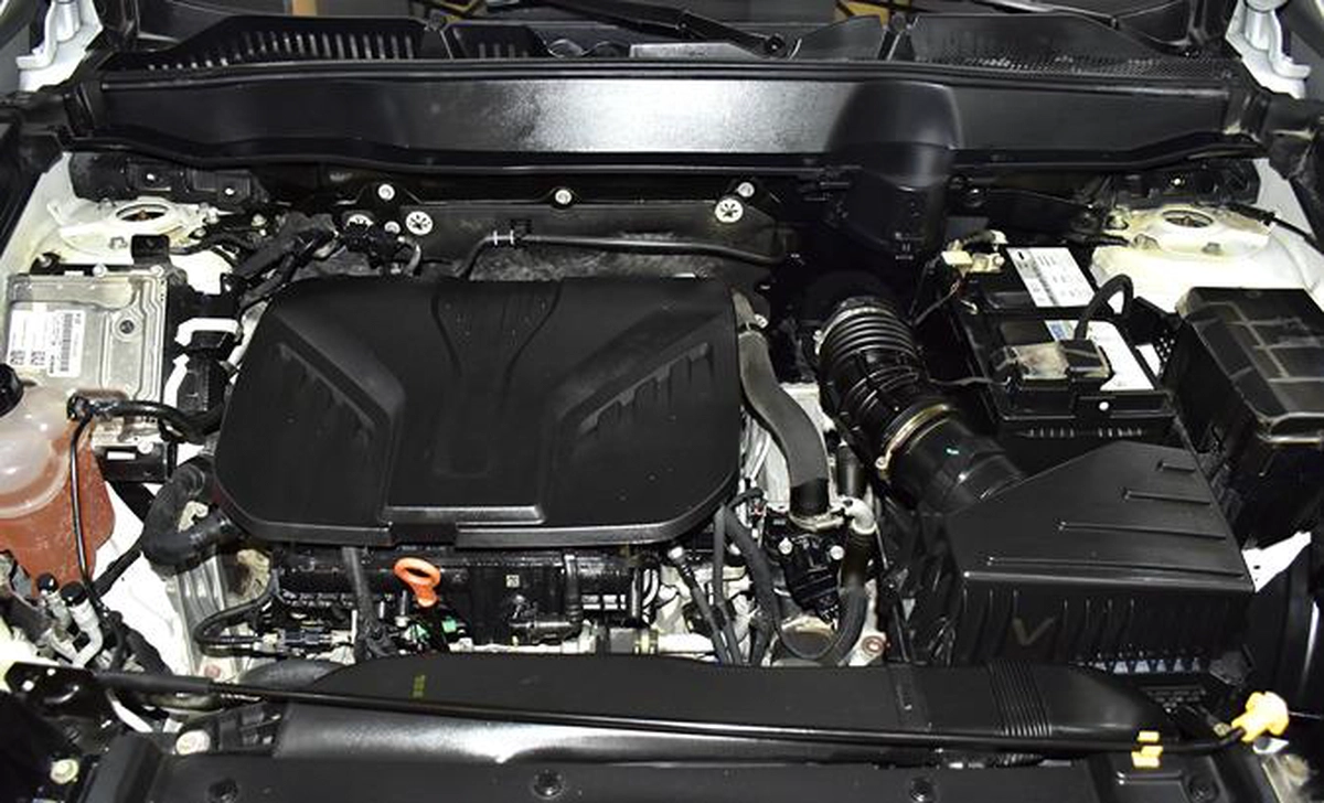 Haval H6 2.0 GDiT ( 2024 Model ) in Whit...-1-1