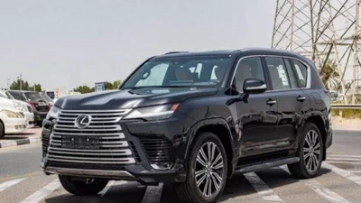 Lexus LX600 SIGNATURE-2