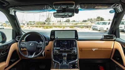 Lexus LX600 SIGNATURE-4