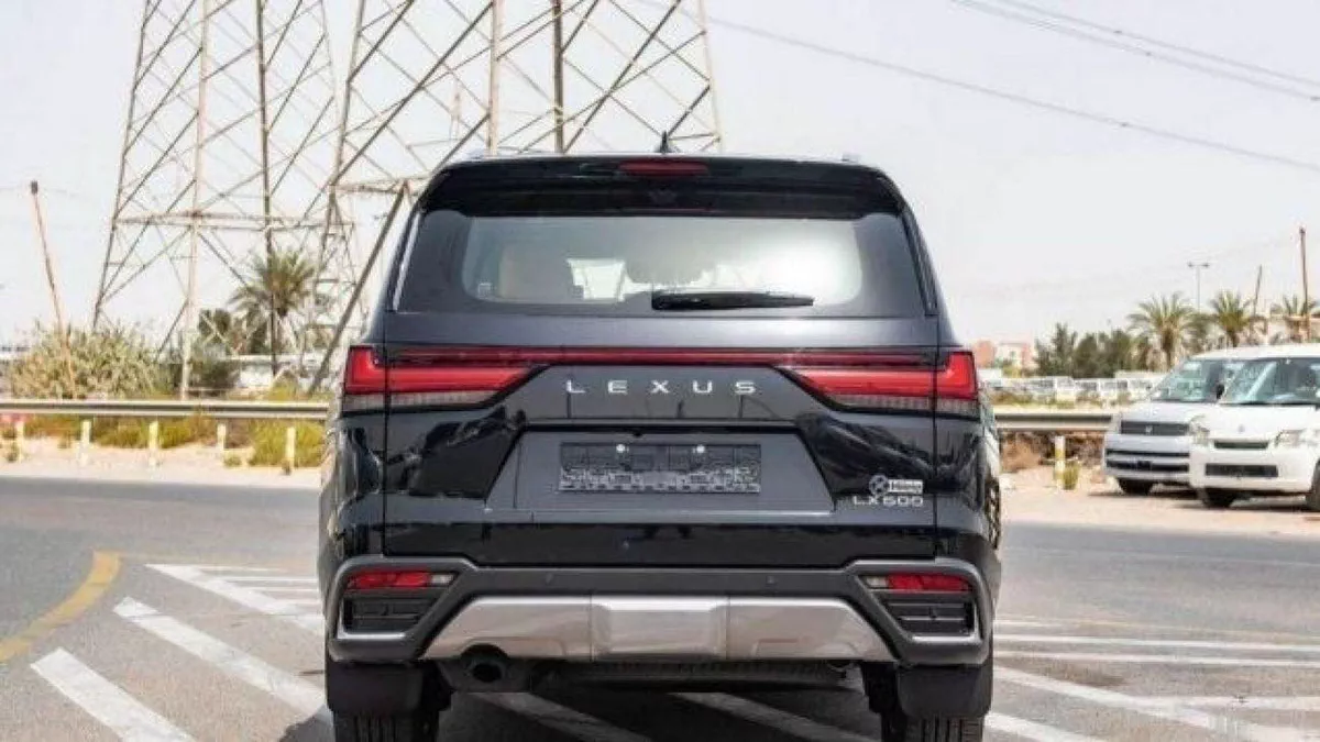 Lexus LX600 SIGNATURE-11-0