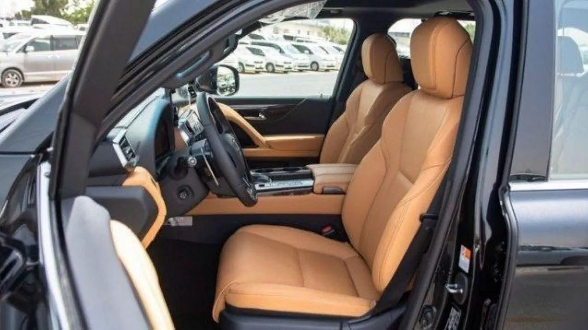 Lexus LX600 SIGNATURE-3-0