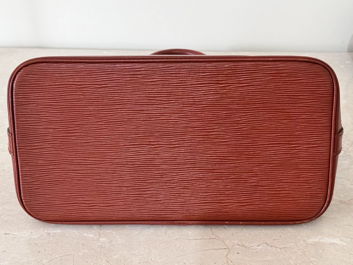 LOUIS VUITTON Alma Epi Bag-5-5