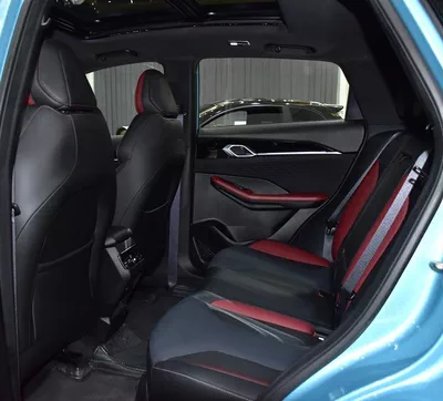 Geely Coolray ( 2025 Model ) in Blue Color GCC Specs-9