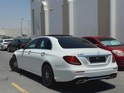 Mercedes-Benz E 350 | 2019 | GCC Specs | Pristine Condition-4