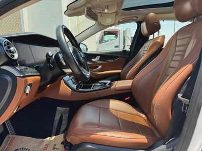 Mercedes-Benz E 350 | 2019 | GCC Specs | Pristine Condition-7