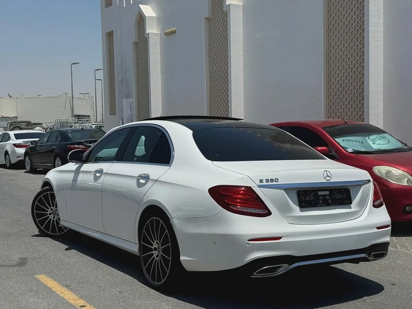 Mercedes-Benz E 350 | 2019 | GCC Specs | Pristine Condition