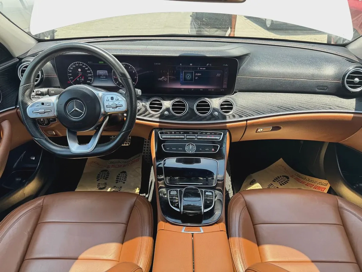 Mercedes-Benz E 350 | 2019 | GCC Specs | Pristine Condition-11-11