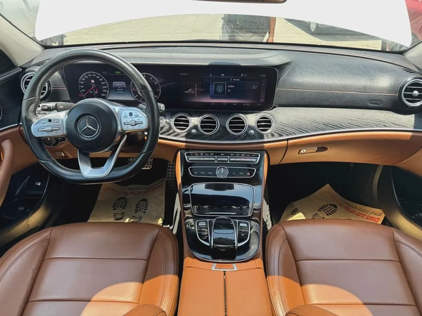 Mercedes-Benz E 350 | 2019 | GCC Specs | Pristine Condition