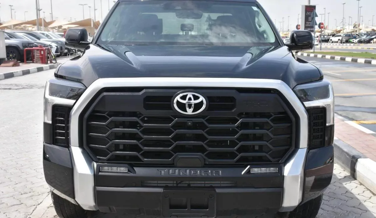 TOYOTA TUNDRA LIMITED 2024 | BLACK-9-9