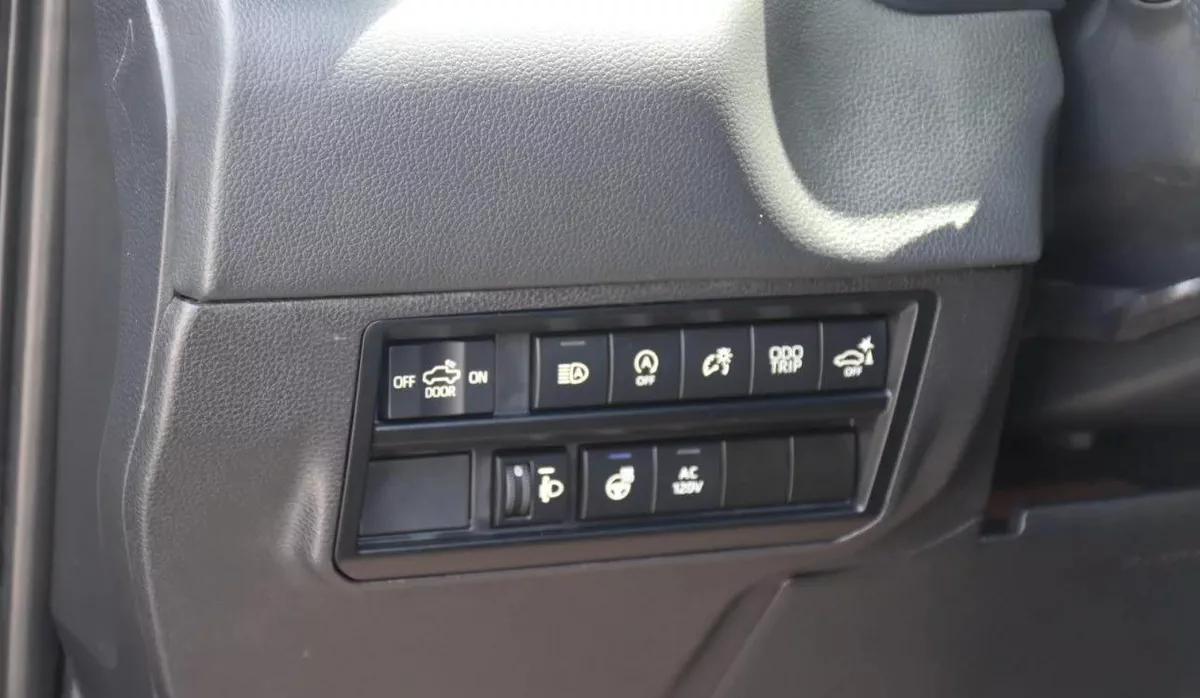 TOYOTA TUNDRA LIMITED 2024 | BLACK-5-5